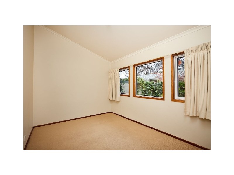 24 Liverpool Street, Macquarie ACT 2614