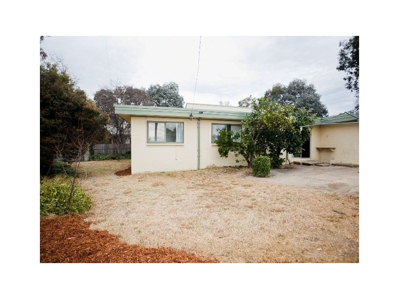 24 Liverpool Street, Macquarie ACT 2614