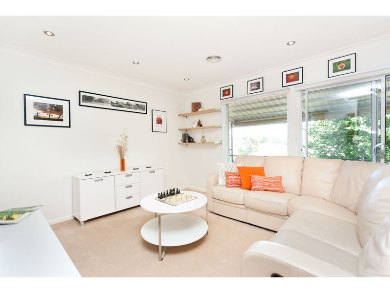 6 Harper Street, Macgregor ACT 2615