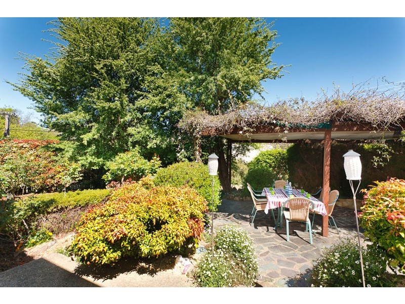 6 Harper Street, Macgregor ACT 2615