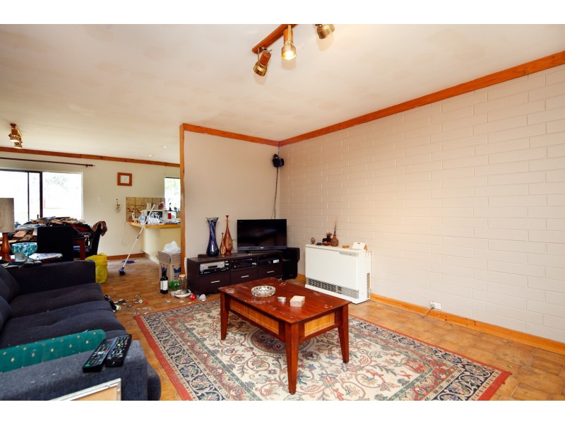 64 Ashkanasy Crescent, Evatt ACT 2617