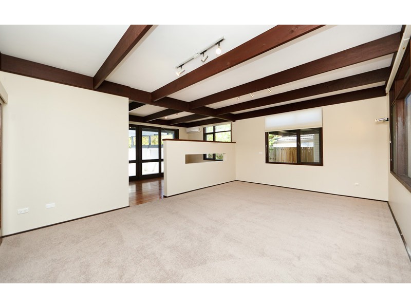 6 Bandjalong Crescent, Aranda ACT 2614