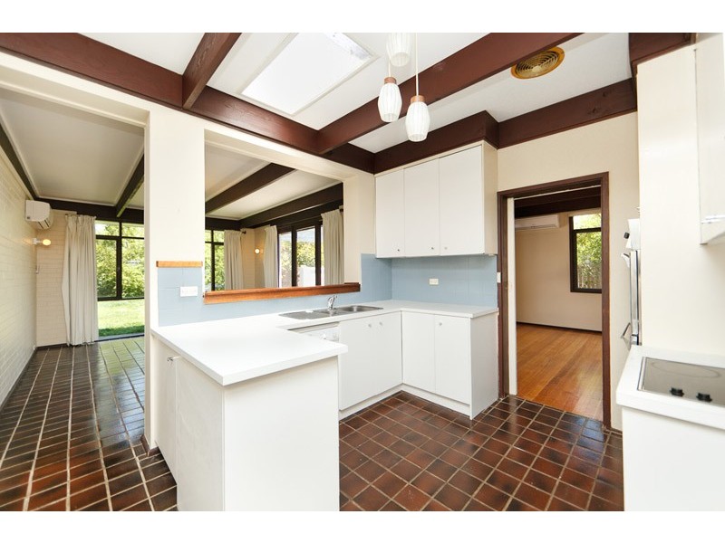 6 Bandjalong Crescent, Aranda ACT 2614