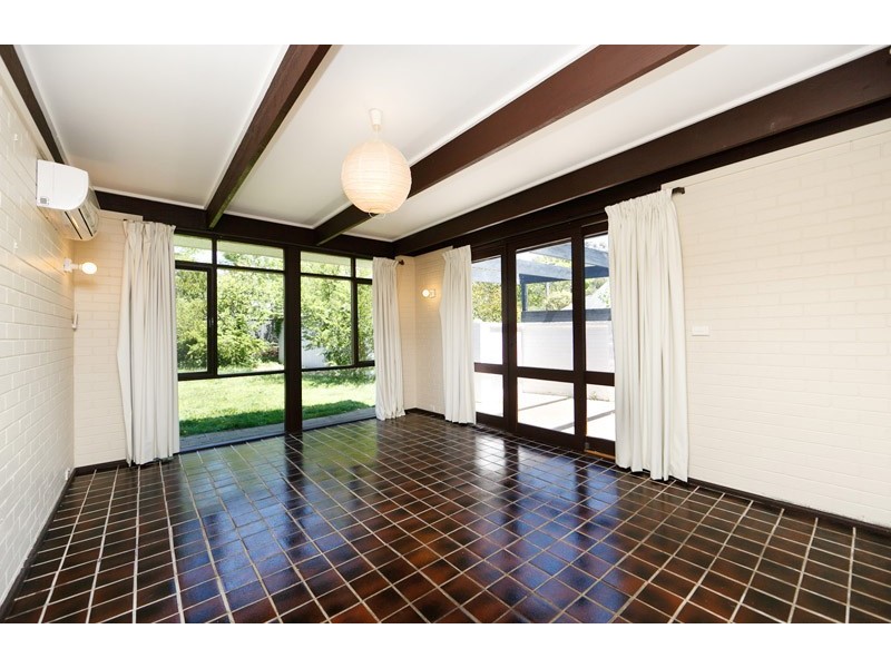 6 Bandjalong Crescent, Aranda ACT 2614