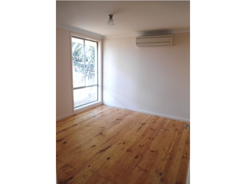 13 Jindivik Street, Scullin ACT 2614