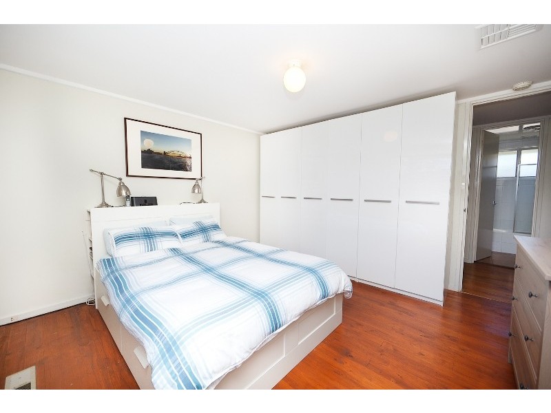 5 Chambers Street, Latham ACT 2615