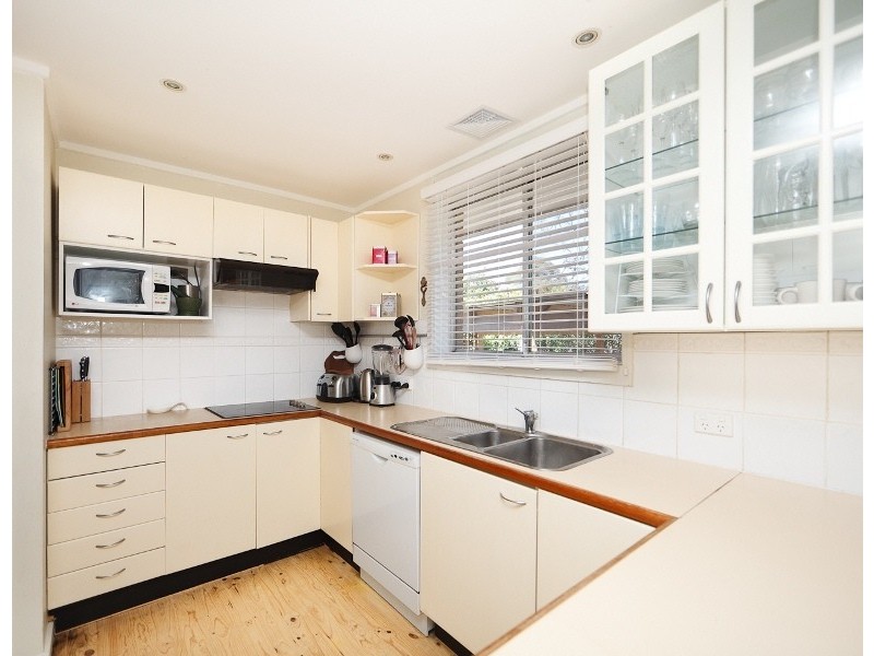 5 Chambers Street, Latham ACT 2615