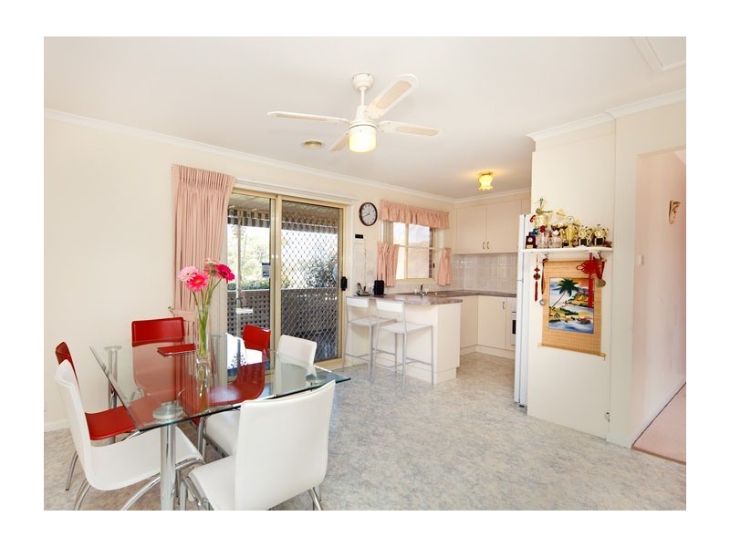 2/22 Cashion Court, Dunlop ACT 2615