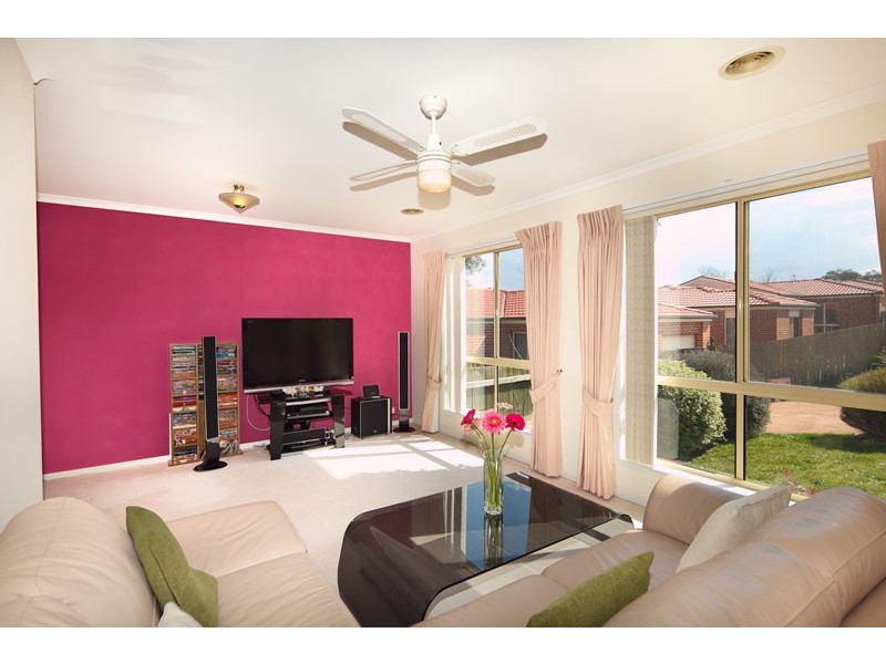2/22 Cashion Court, Dunlop ACT 2615