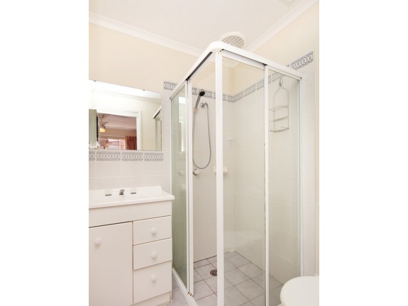 2/22 Cashion Court, Dunlop ACT 2615