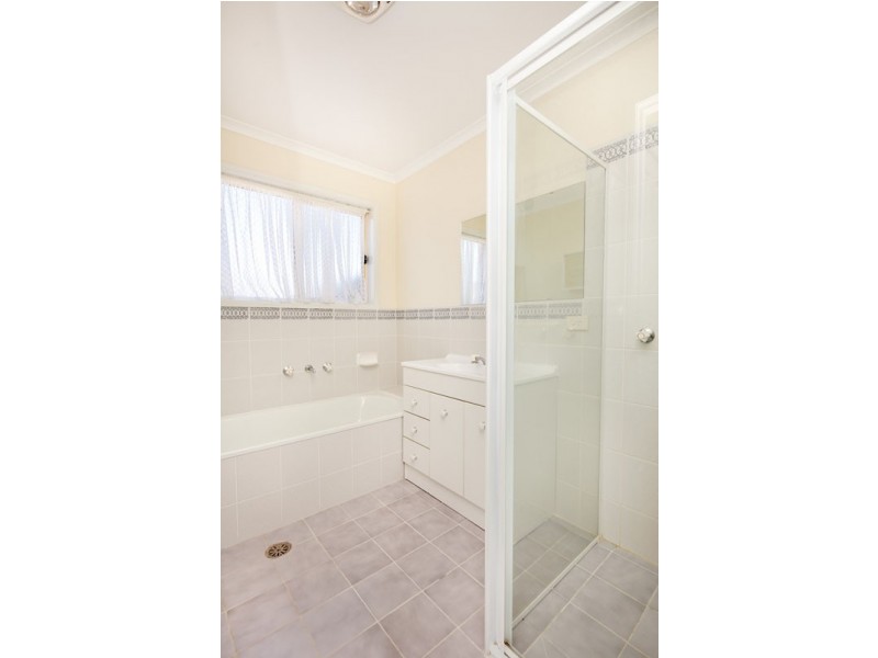 2/22 Cashion Court, Dunlop ACT 2615