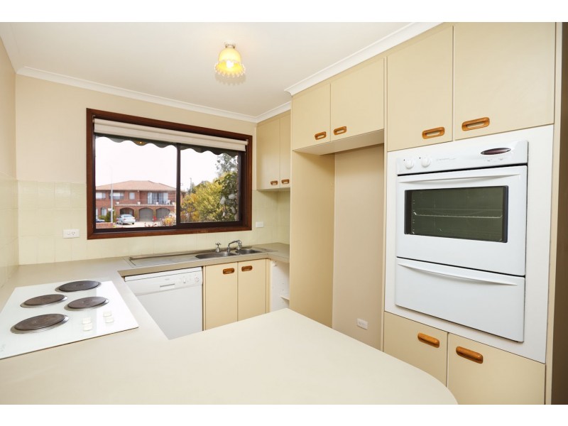 7/4 Cavanagh Place, Mckellar ACT 2617