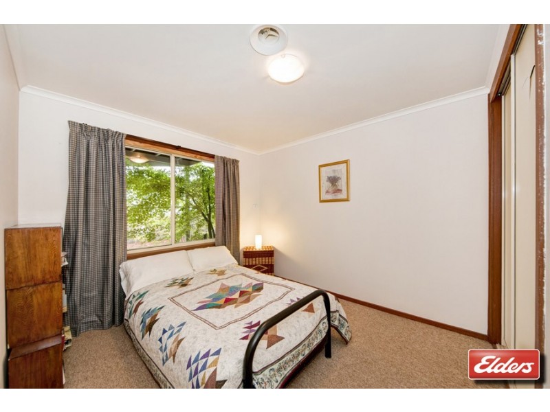 10 Hazlitt Glade, Gordon ACT 2906