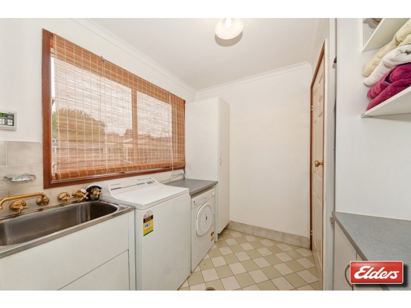 10 Hazlitt Glade, Gordon ACT 2906