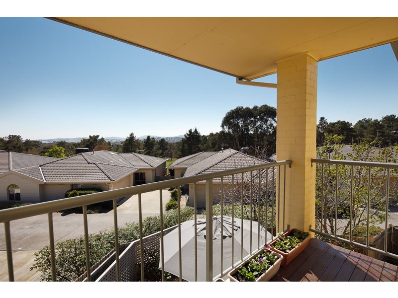 35/131 Britten Jones Drive, Holt ACT 2615