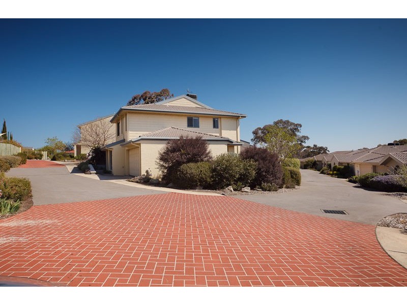 35/131 Britten Jones Drive, Holt ACT 2615