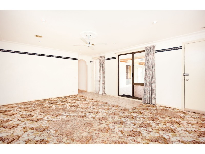 60 Staaten Crescent, Kaleen ACT 2617