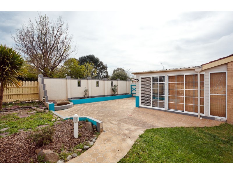 60 Staaten Crescent, Kaleen ACT 2617