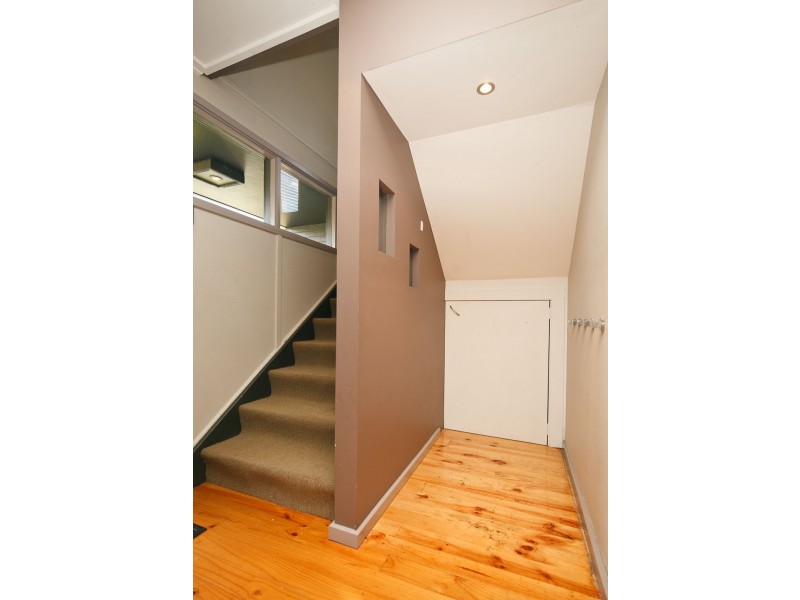 60 Hampton Circuit, Yarralumla ACT 2600