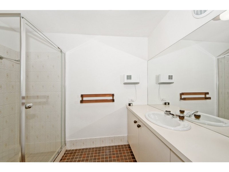 2/42 Jinka Street, Hawker ACT 2614