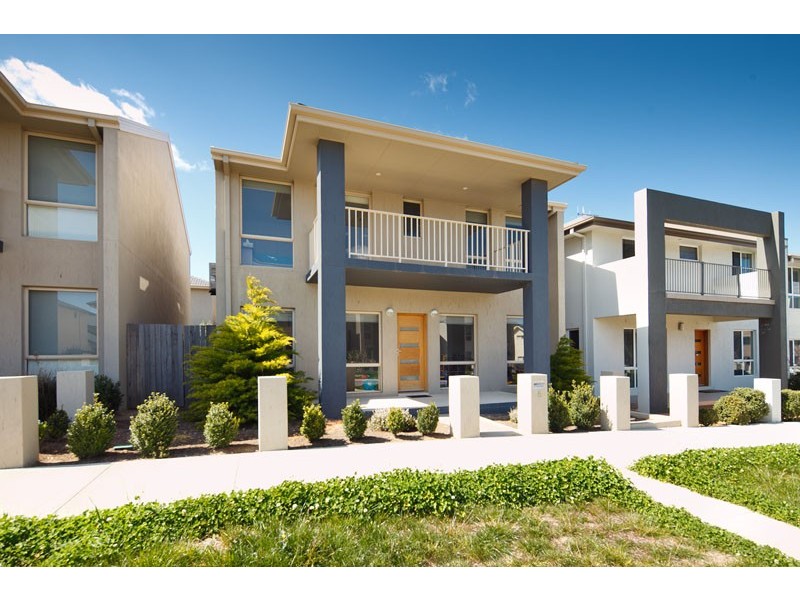 5 Devlin Street, Gungahlin ACT 2912