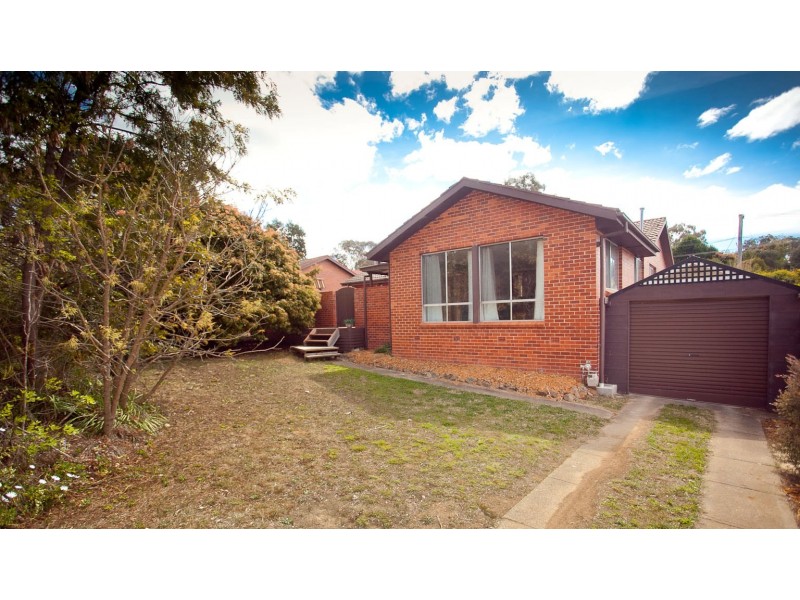 18 Clisby Close, Cook ACT 2614