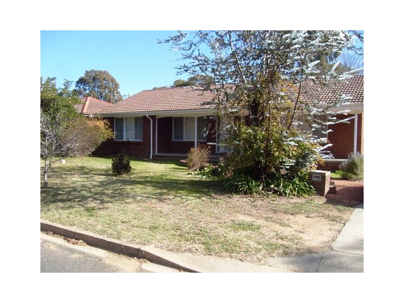 33 Krichauff Street, Page ACT 2614