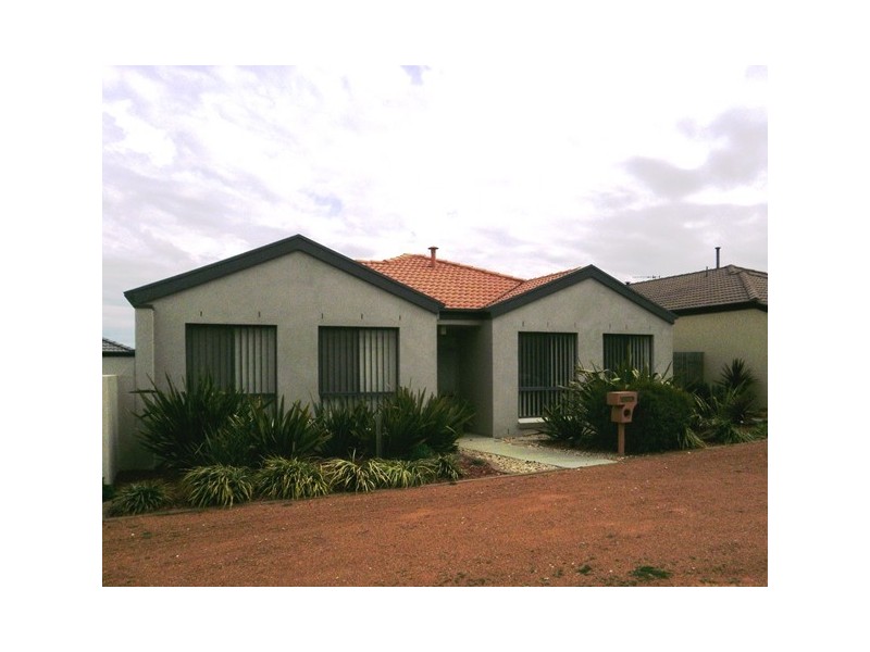 7 Chidley Street, Gungahlin ACT 2912