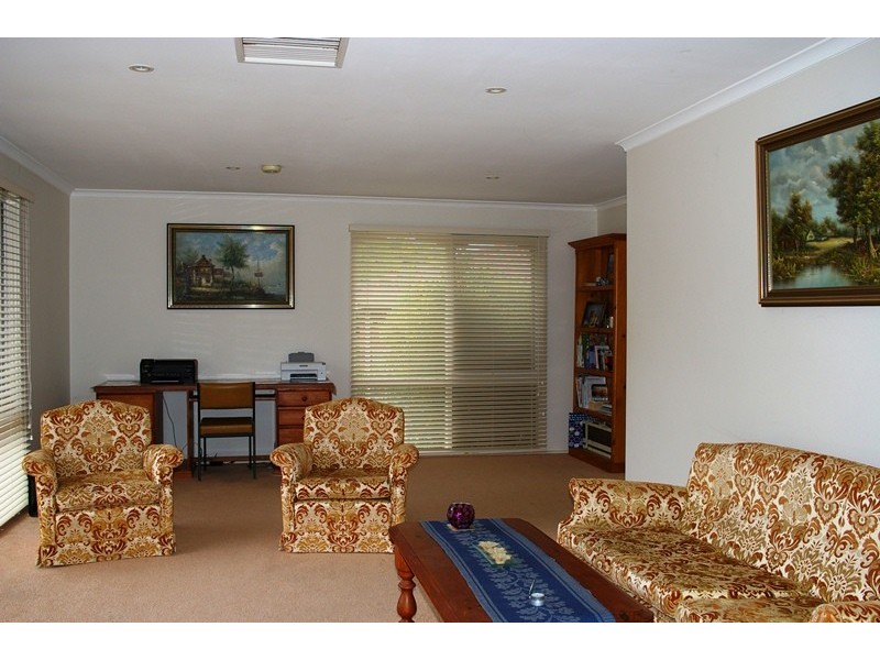 84 Shakespeare Crescent, Fraser ACT 2615