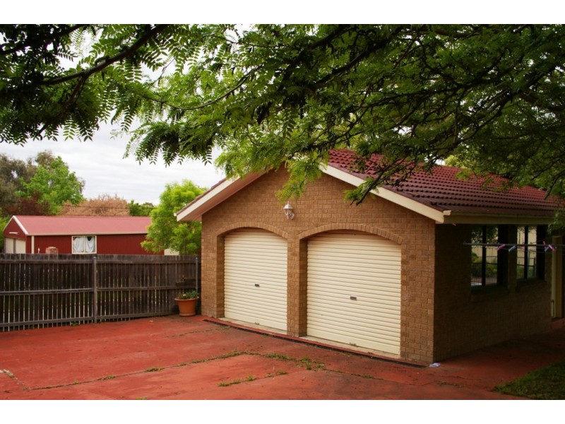 84 Shakespeare Crescent, Fraser ACT 2615