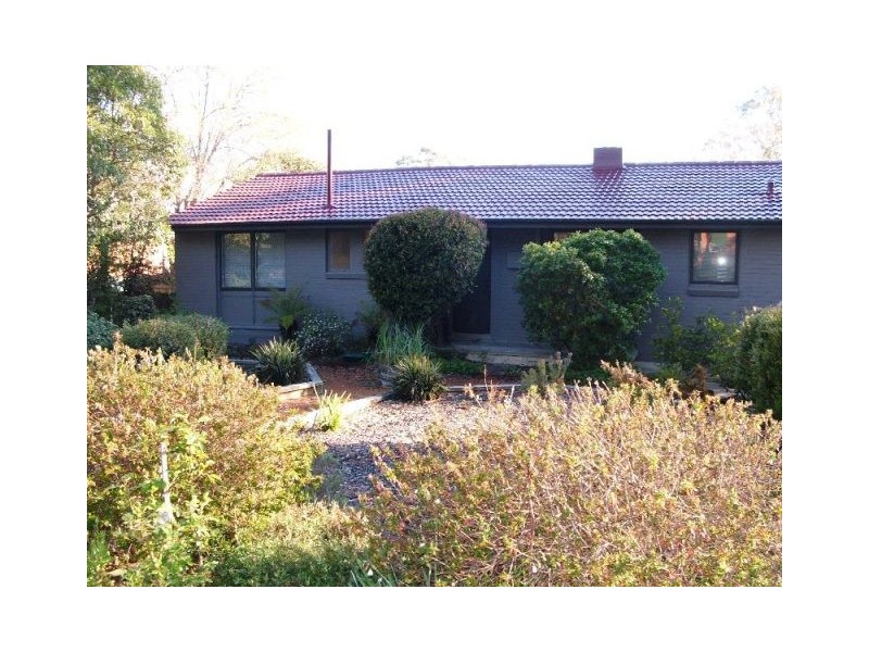 10 Grylls Crescent, Cook ACT 2614