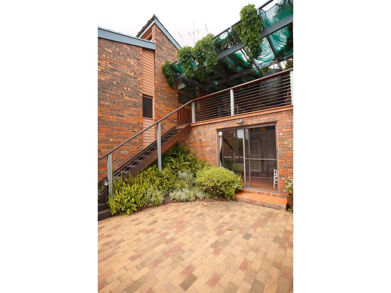 16 Foskett Place, Fraser ACT 2615