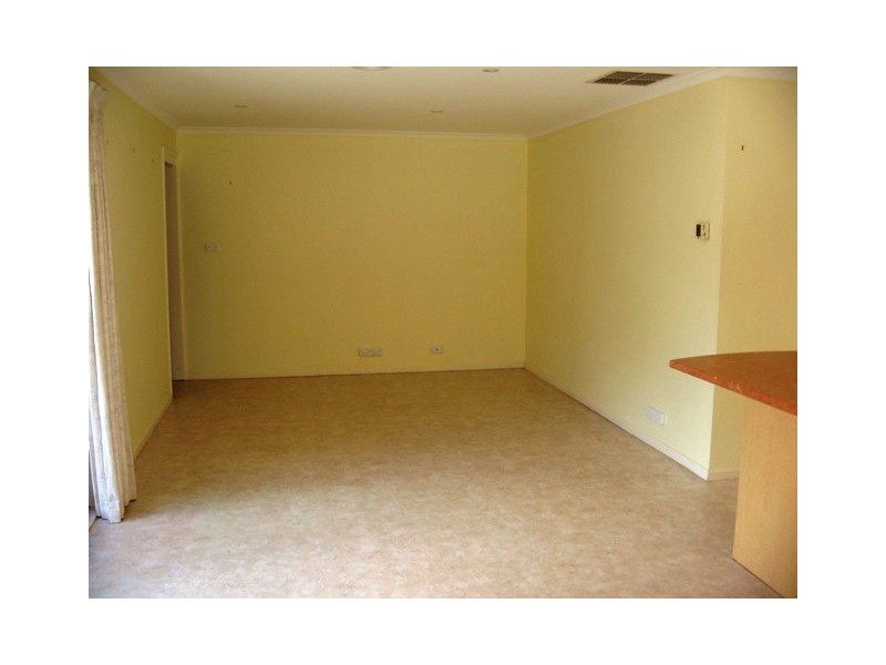 5 Counihan Court, Dunlop ACT 2615