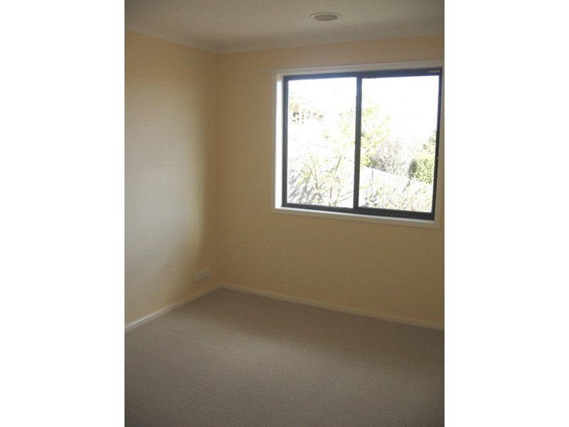 5 Counihan Court, Dunlop ACT 2615