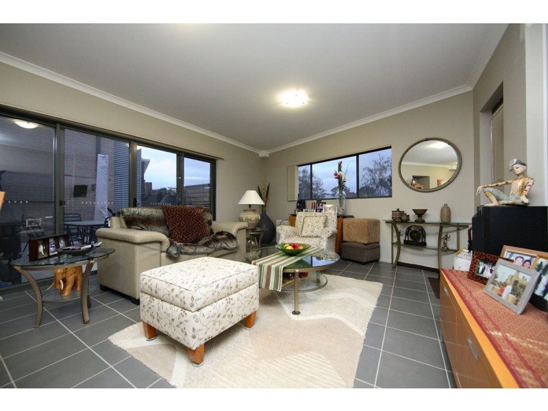 1 Doris Turner Street, Forde ACT 2914