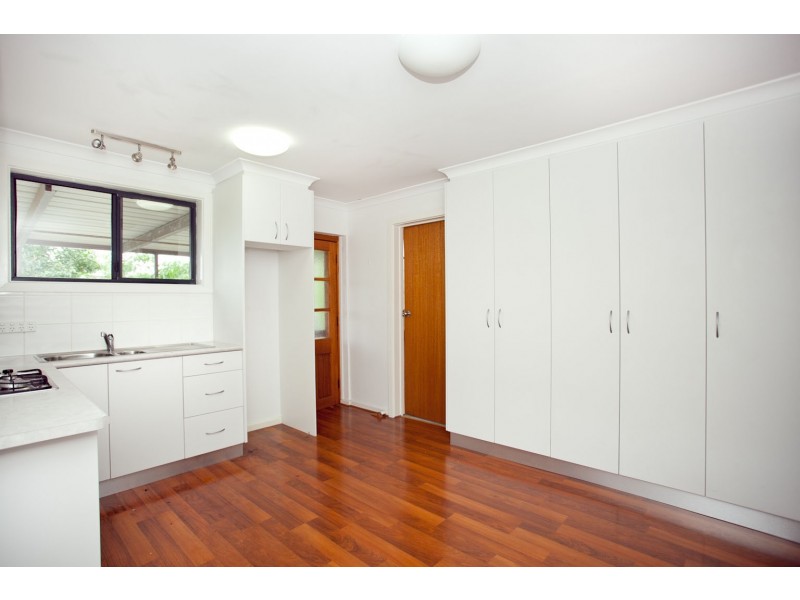 16 Sabine Close, Garran ACT 2605