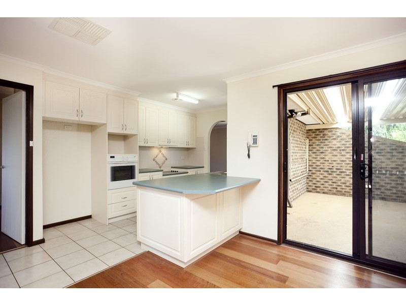 4 Canopus Crescent, Giralang ACT 2617