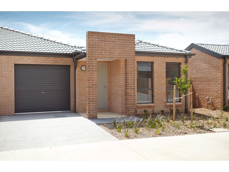 6/204 Macfarlane Burnet Avenue, Macgregor ACT 2615