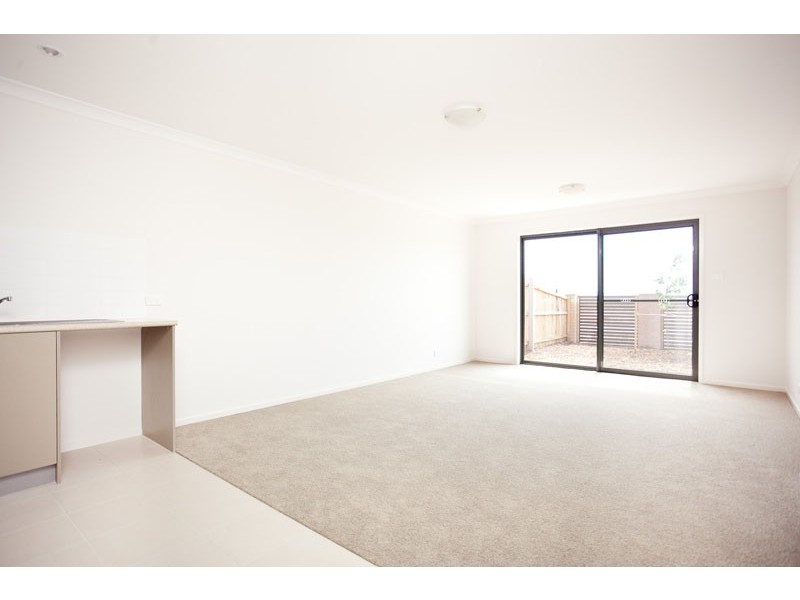 6/204 Macfarlane Burnet Avenue, Macgregor ACT 2615