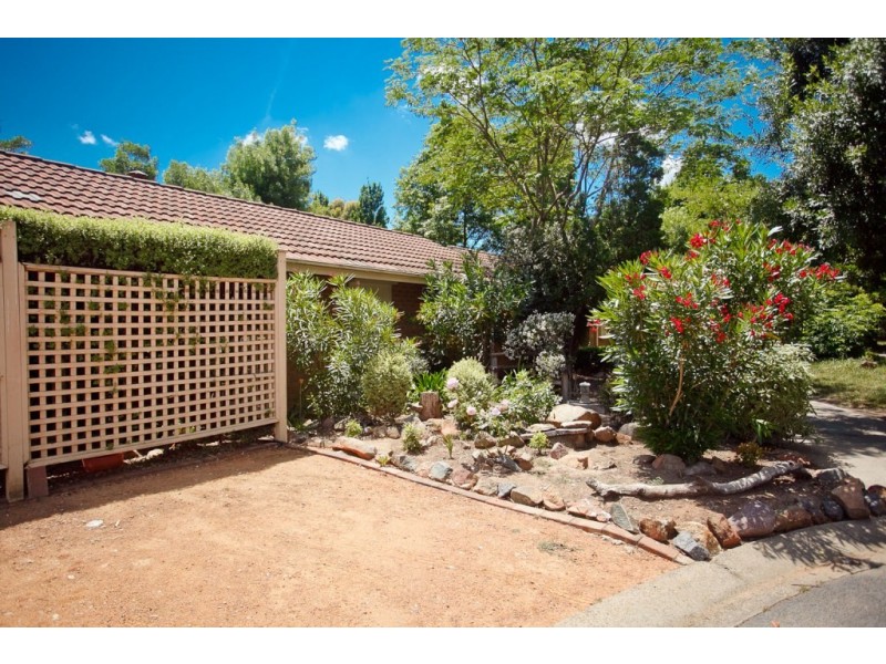 5  Halligan Place, Page ACT 2614