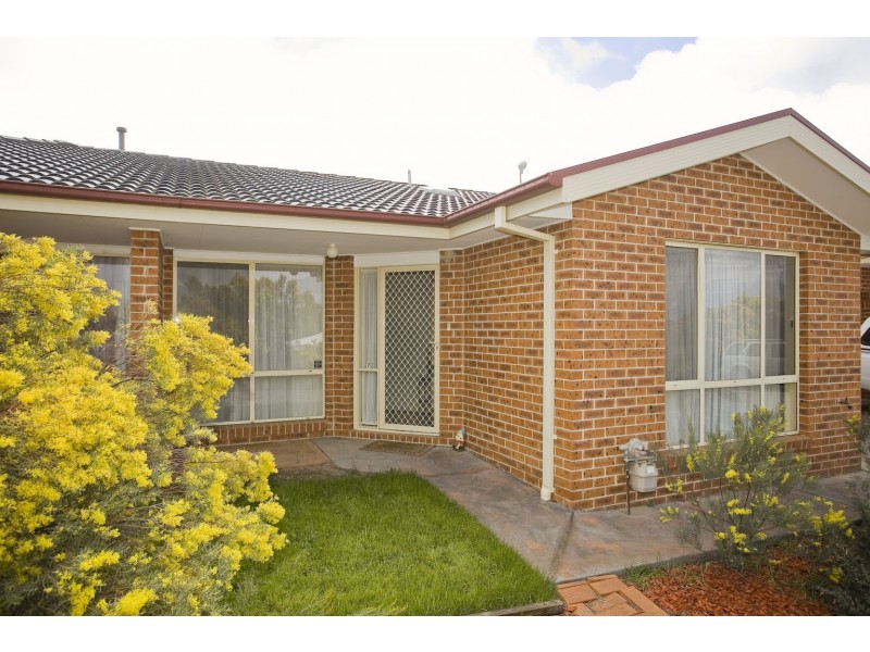 7/3  Newlop Street, Ngunnawal ACT 2913
