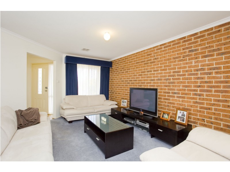 7/3  Newlop Street, Ngunnawal ACT 2913