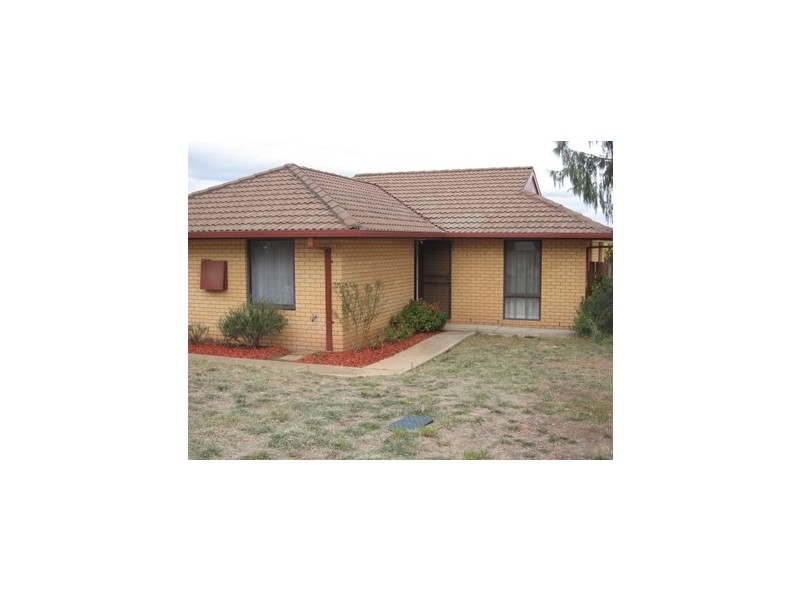 40 Ennor Crescent, Florey ACT 2615