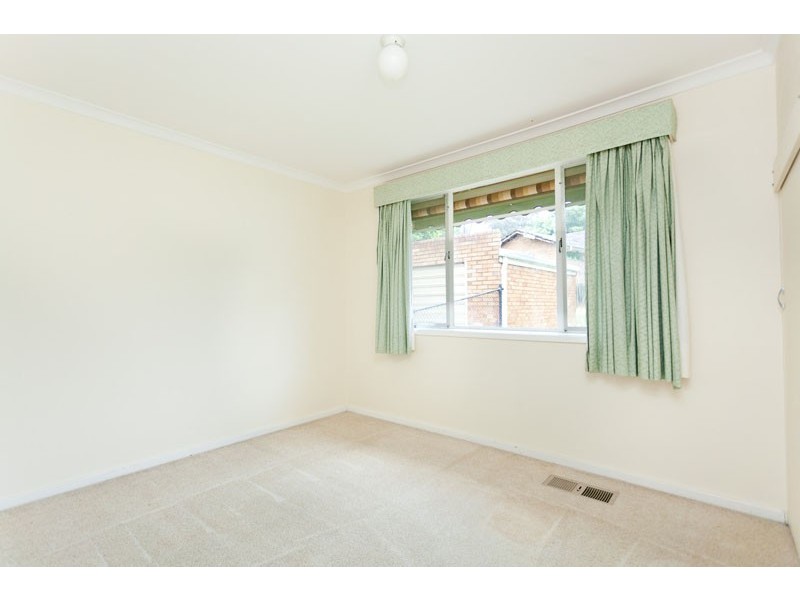 14 Douglas Place, Curtin ACT 2605