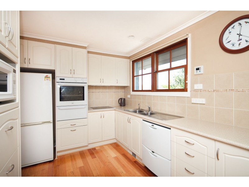 46 Mackay Crescent, Kambah ACT 2902