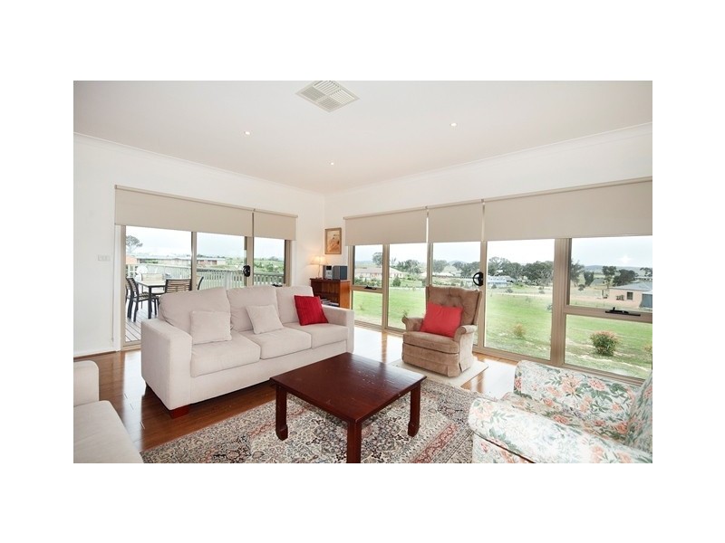 61 Merryville Drive, Murrumbateman NSW 2582