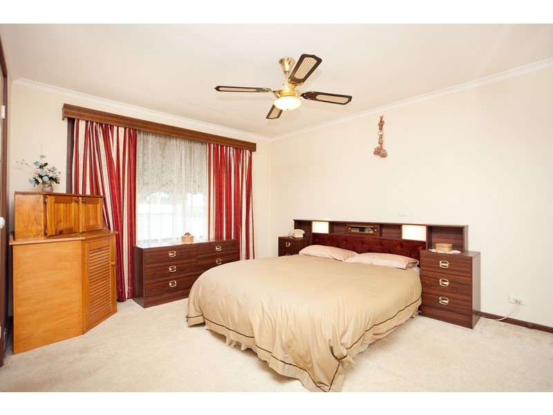 24 Daintree Crescent, Kaleen ACT 2617