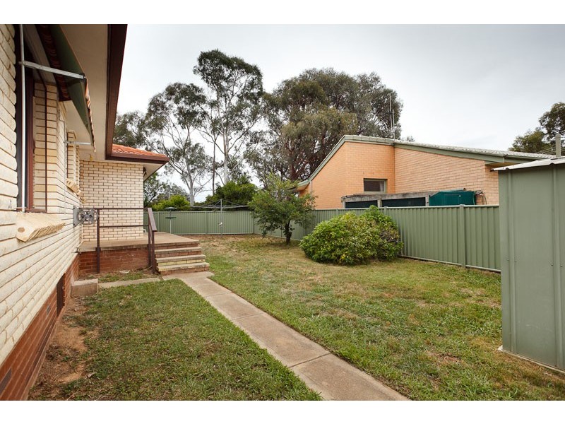 24 Daintree Crescent, Kaleen ACT 2617