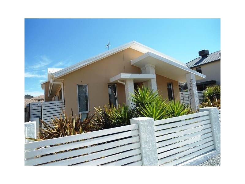 330 Gundaroo Drive, Gungahlin ACT 2912