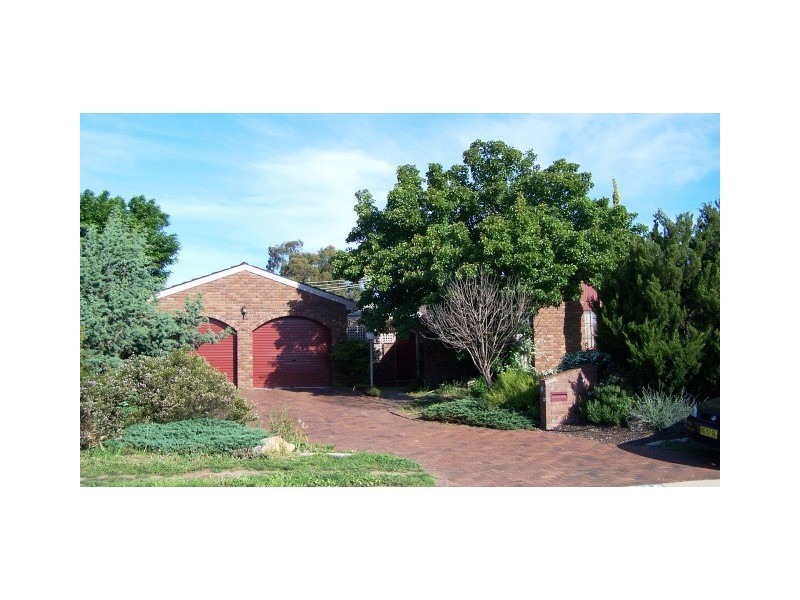 49 Ennor Crescent, Florey ACT 2615